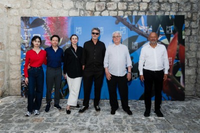 Michel Franco s djevojkom, Pawel Pawlikowski, Michael Seresin sa suprugom, Miro Purivatra.jpg